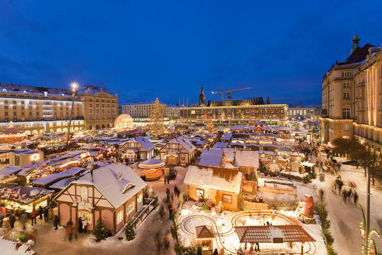 Dresden Striezelmarkt Weihnachten