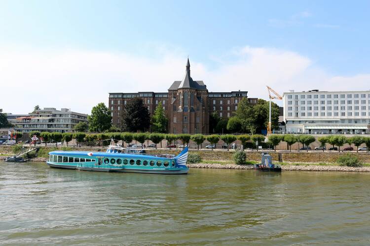 Bonn Schifffahrt Rhein